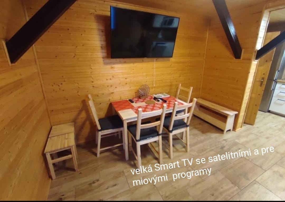 Apartmanova Chata Secanda S Bazenem, U Secske Prehrady Luaran gambar