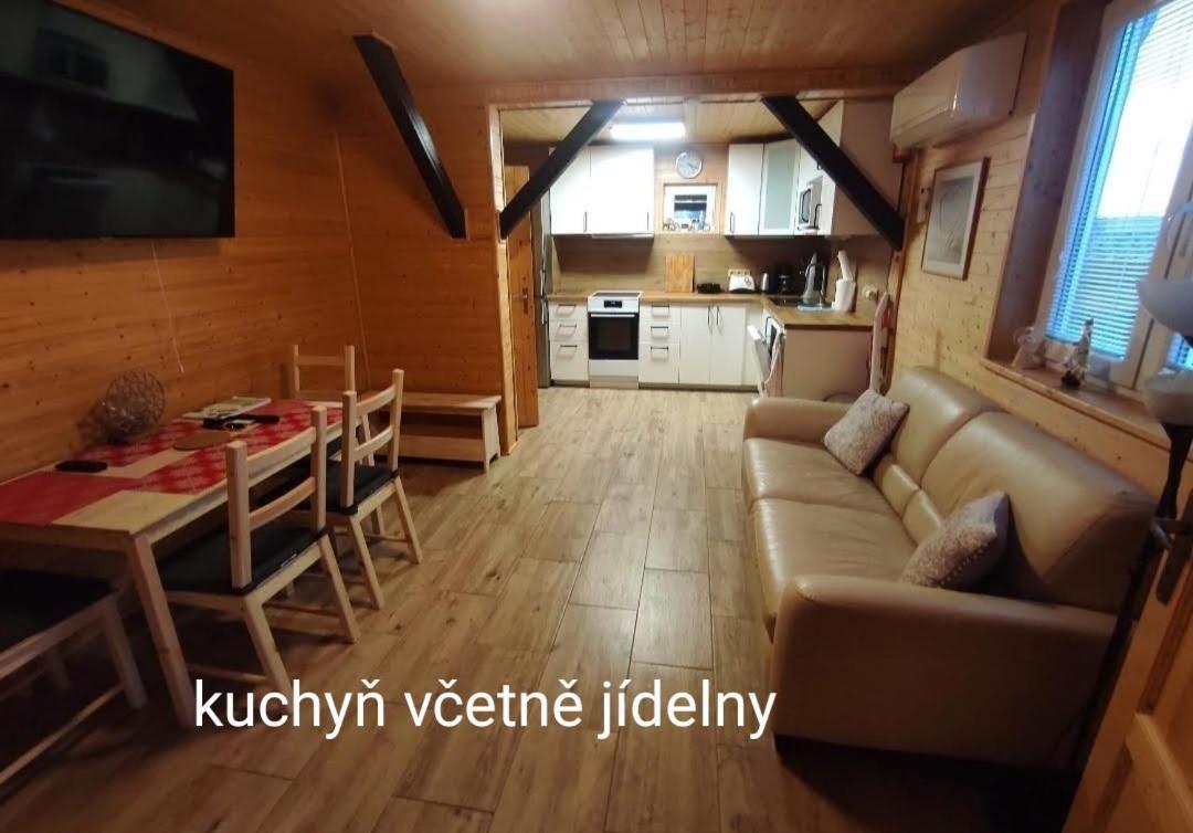 Apartmanova Chata Secanda S Bazenem, U Secske Prehrady Luaran gambar